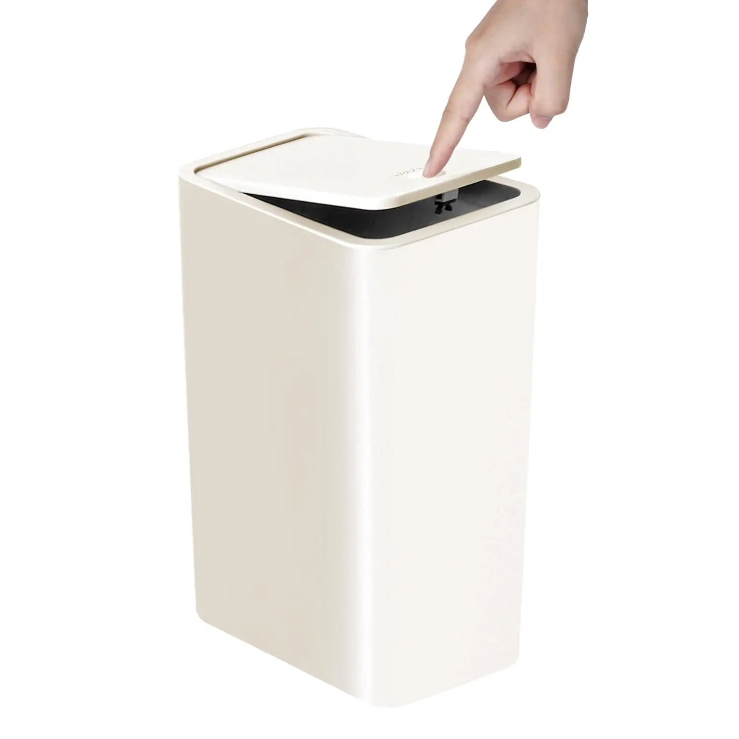 Koraline Trash Can